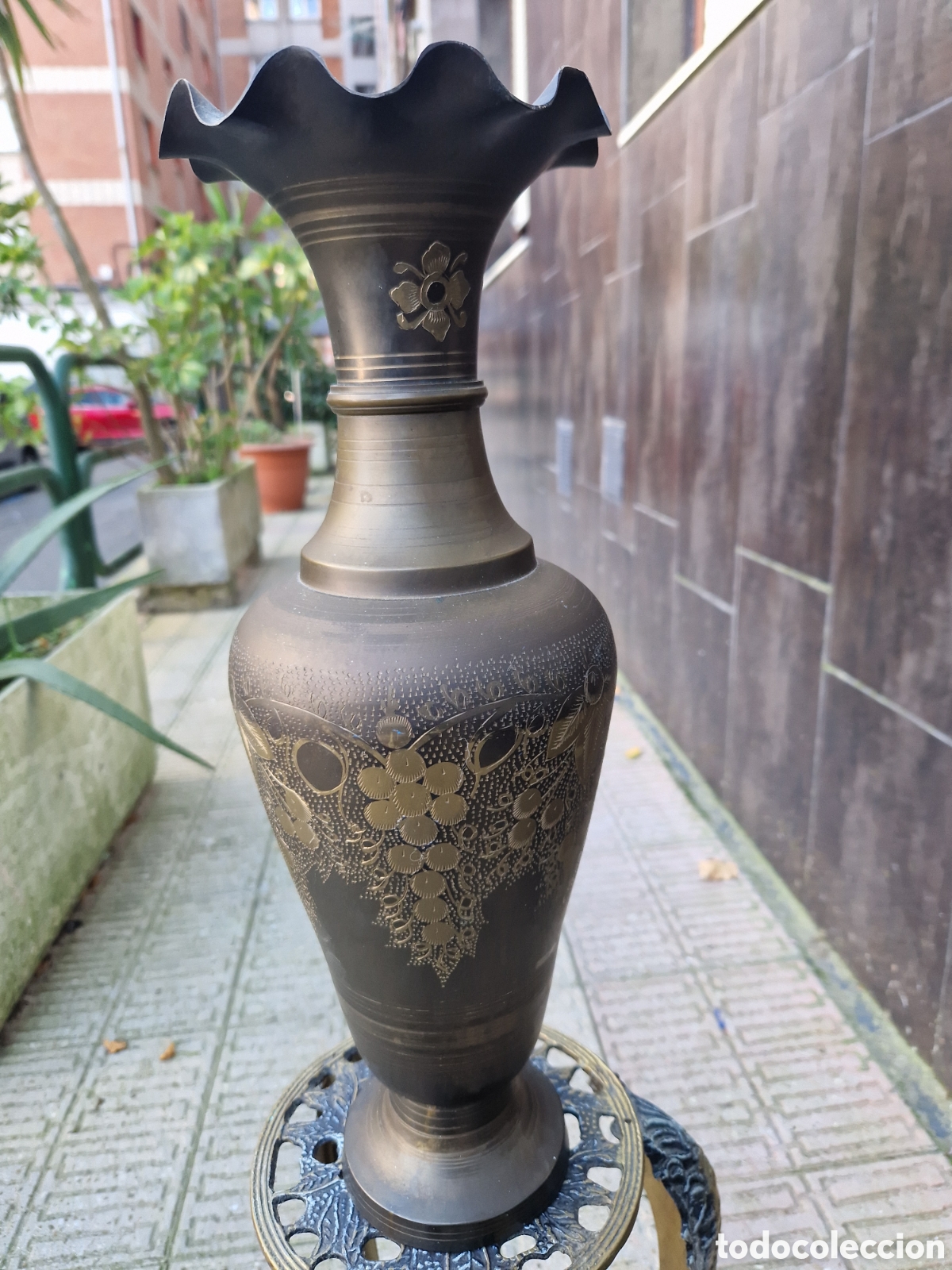 Coleccionismo: MESA Y GARRON EN BRONCE LABRADO - Foto 10