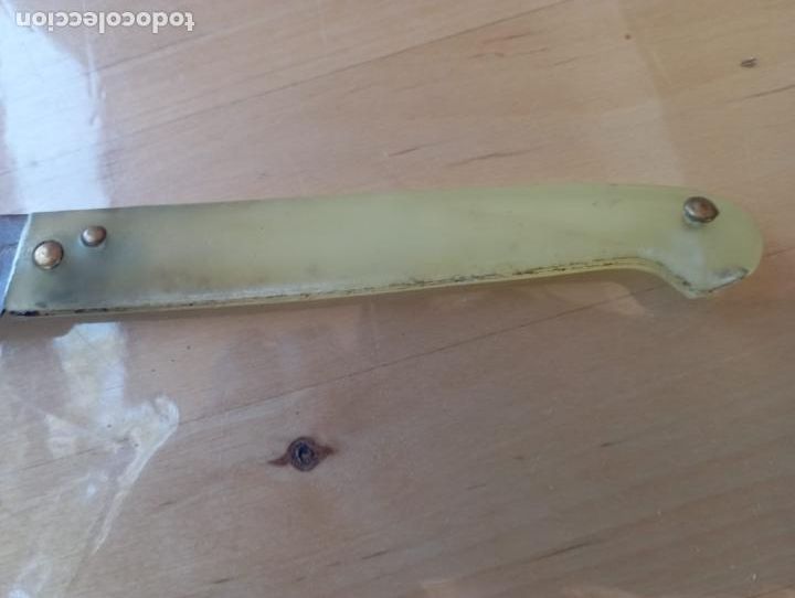 Coleccionismo: NAVAJA MANGO DE P.V.C. - Foto 2
