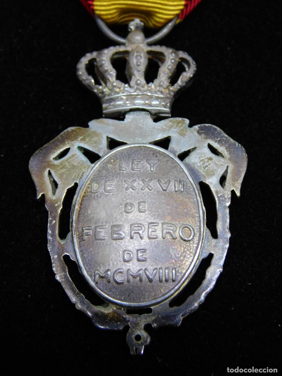 Coleccionismo: MEDALLA E ISIGNIA - INSTITUTO NACIONAL DE PREVISI&Oacute;N - Foto 5
