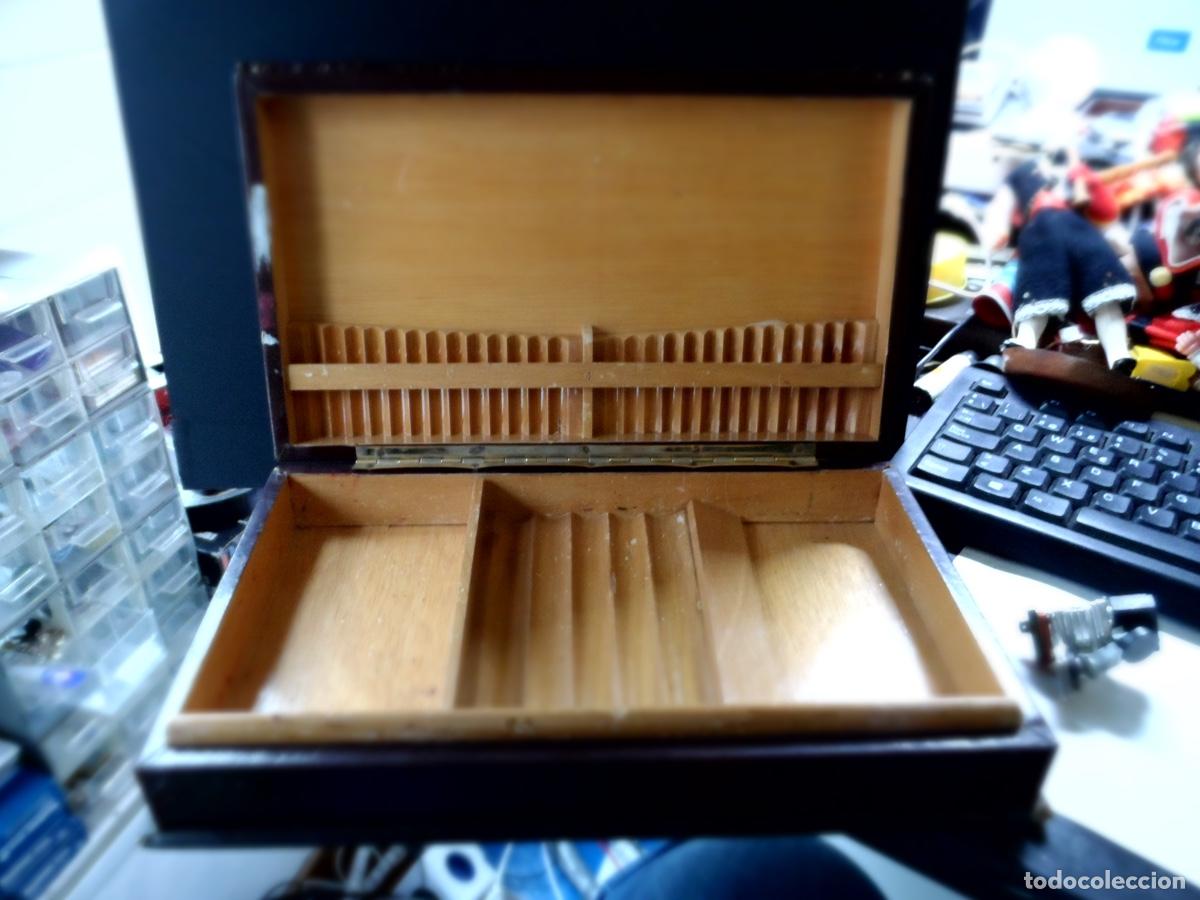 Coleccionismo: CAJA PARA TABACO EN CUERO - Foto 2