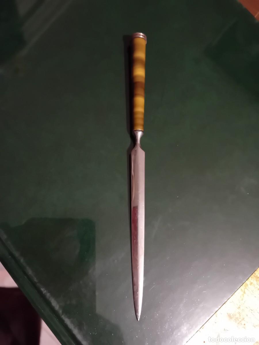 Coleccionismo: Abrecartas ardec&oacute; con mango de On&iacute;x - Foto 2