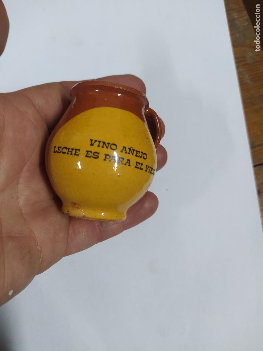 Coleccionismo: Peque&ntilde;a jarra baro con refr&aacute;n. Vitrina 1 - Foto 7