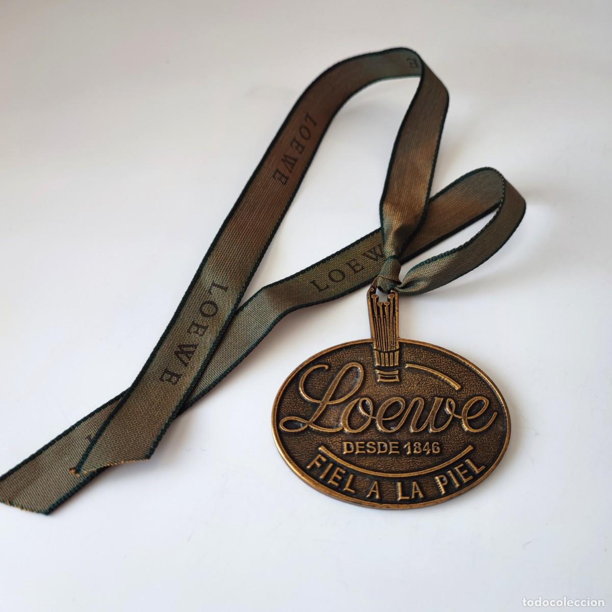 Coleccionismo: Placa LOEWE con cinta - Foto 4