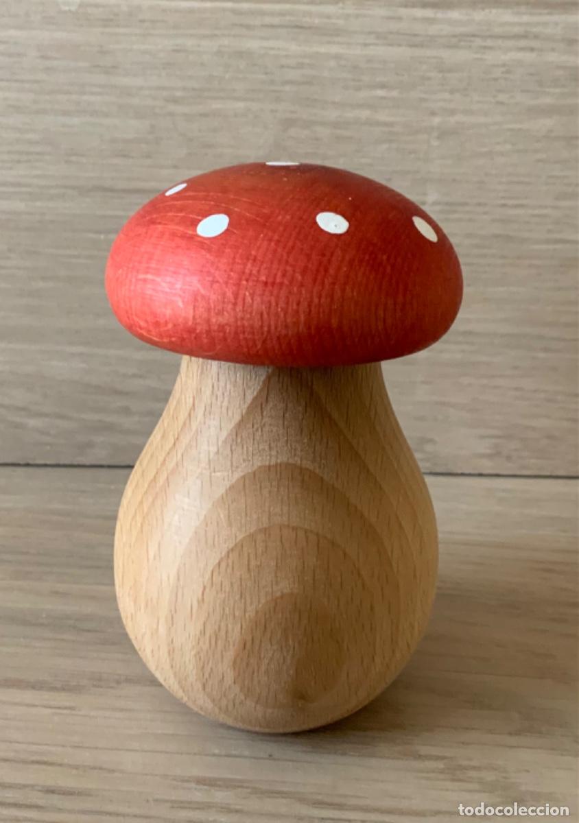 Coleccionismo: CASCANUECES DE MADERA CON FORMA DE SETA - Foto 10