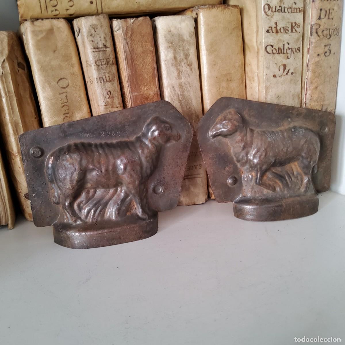 Coleccionismo: ANTIGUO MOLDE DE CHOCOLATE CON FORMA DE OVEJA - Foto 1
