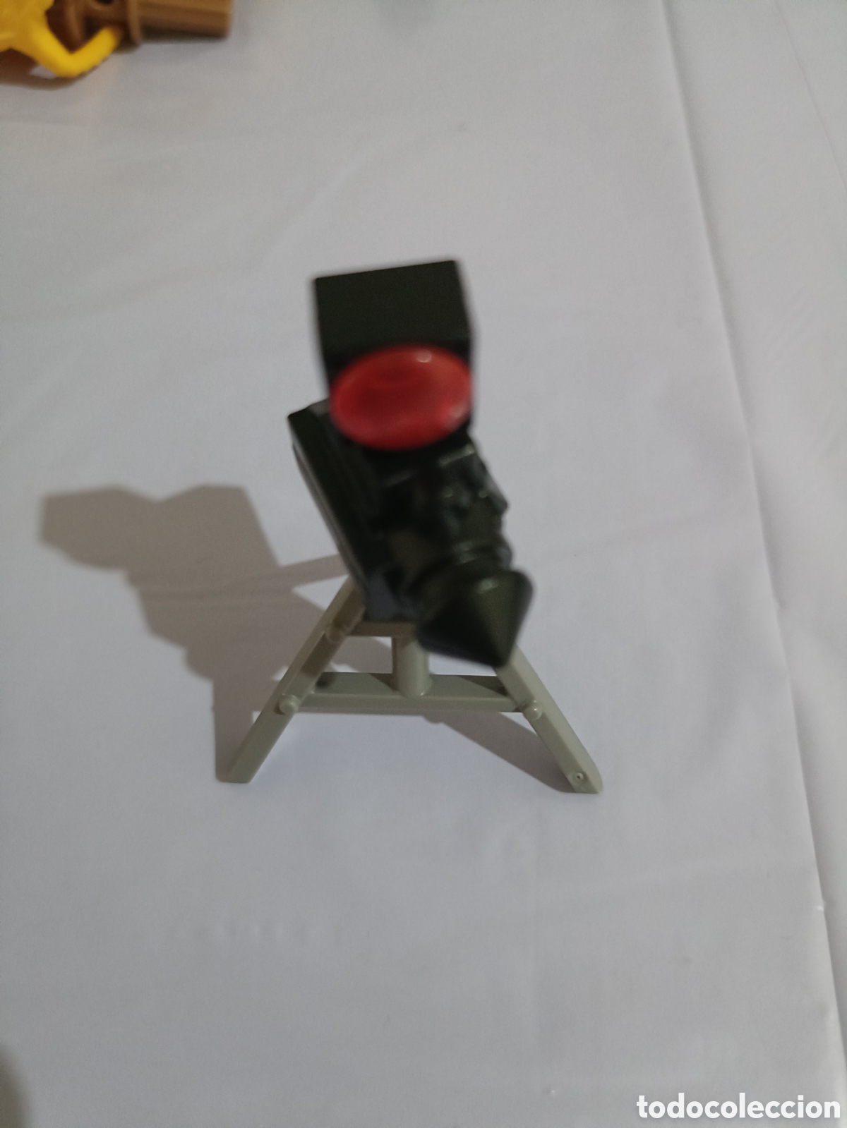 Coleccionismo: Foco polic&iacute;a playmobil, tripode - Foto 2