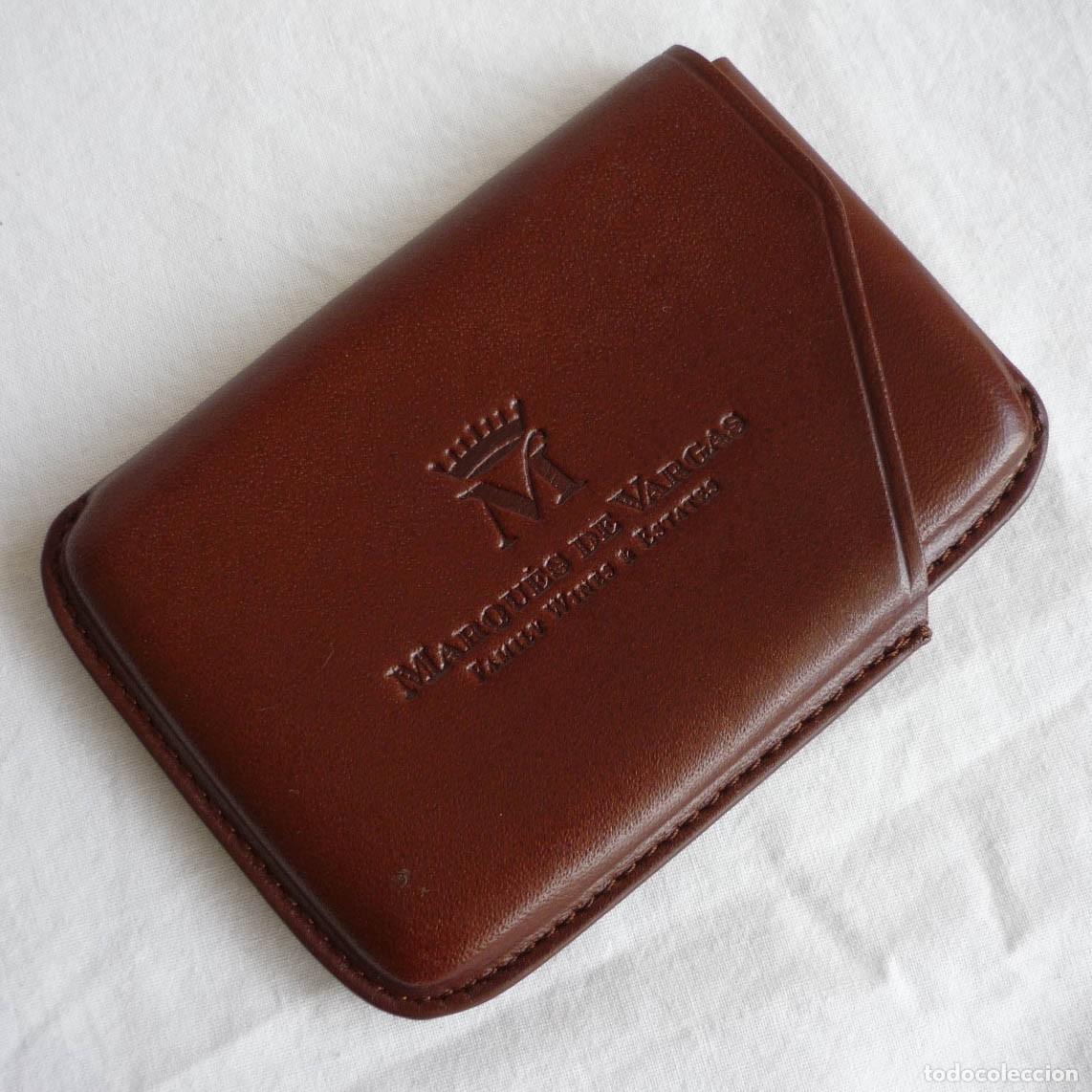 Coleccionismo: Tarjetero de cuero publicidad del vino Marqu&eacute;s de Vargas Rioja