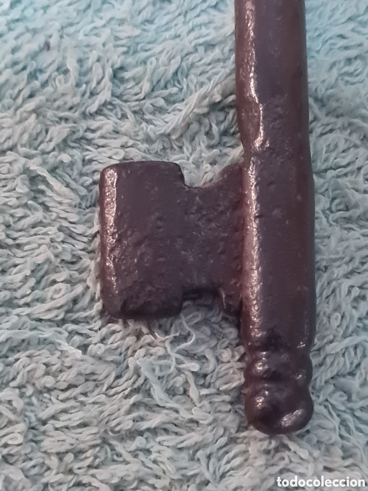 Coleccionismo: Antigua y gran llave de forja - Foto 3