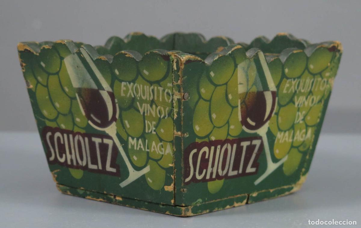 Collezionismo: RECIPIENTE PUBLICITARIO. SCHOLZT. VINOS DE MALAGA. PINTADO A MANO. HACIA 1940
