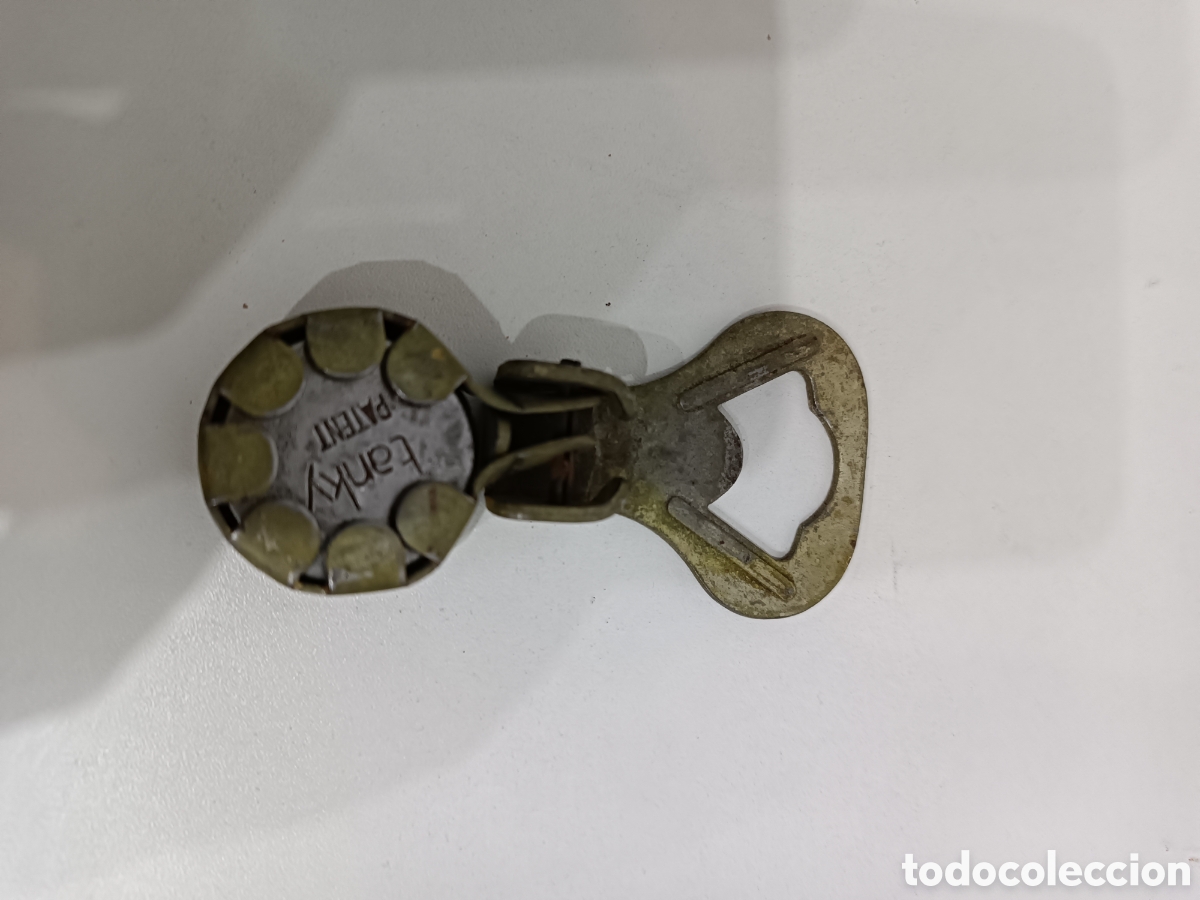 Coleccionismo: ANTIGUO TAPON ABRIDOR - Foto 2