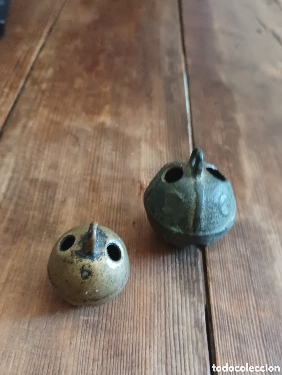 Coleccionismo: 2 cascabeles antiguos - Foto 1