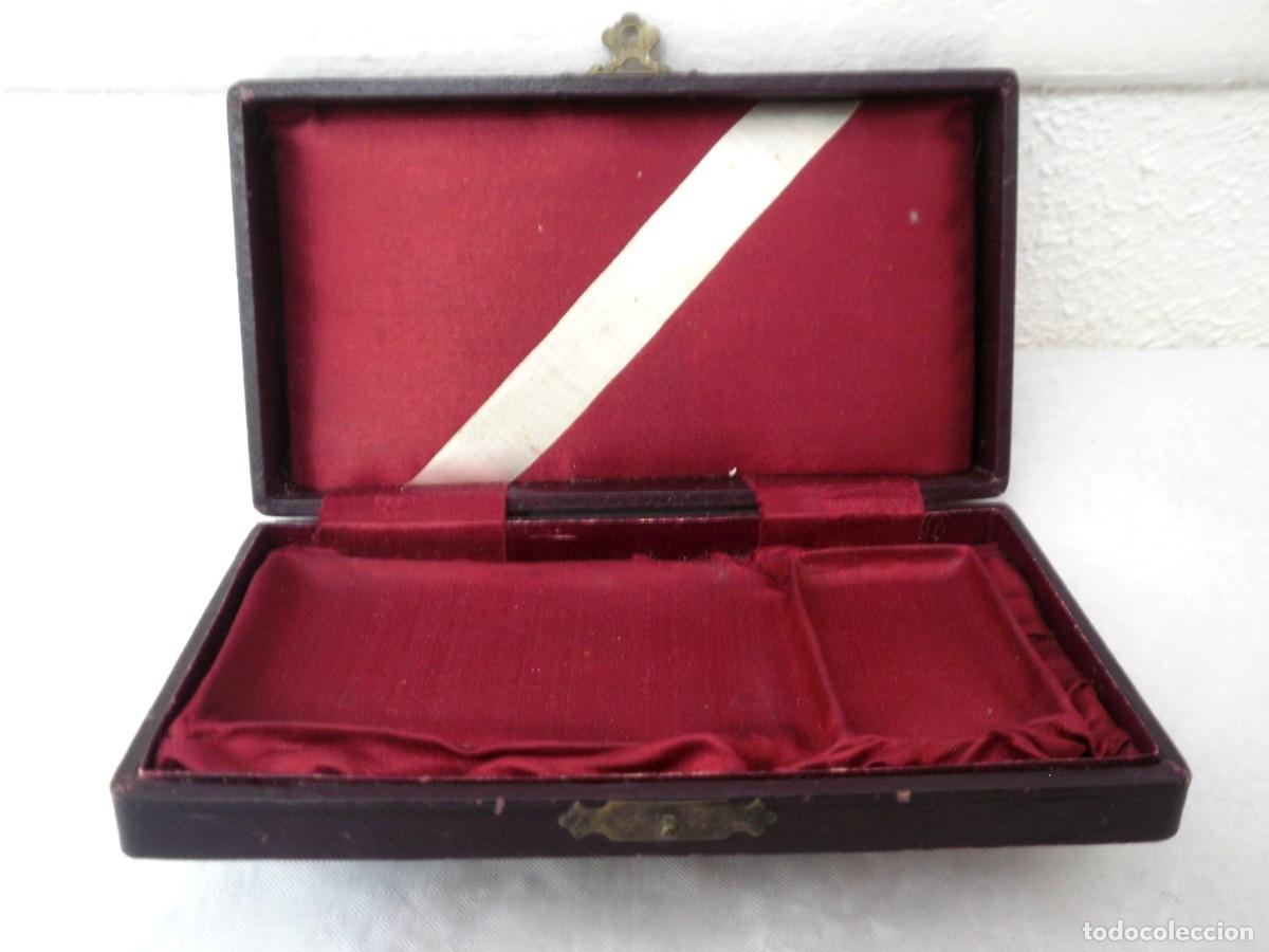 Coleccionismo: Estuche de tabaco de piel - Foto 2