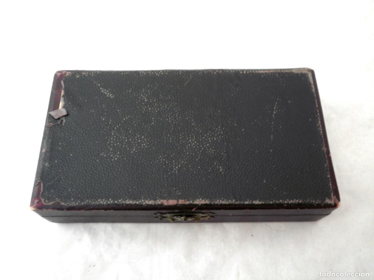 Coleccionismo: Estuche de tabaco de piel - Foto 8