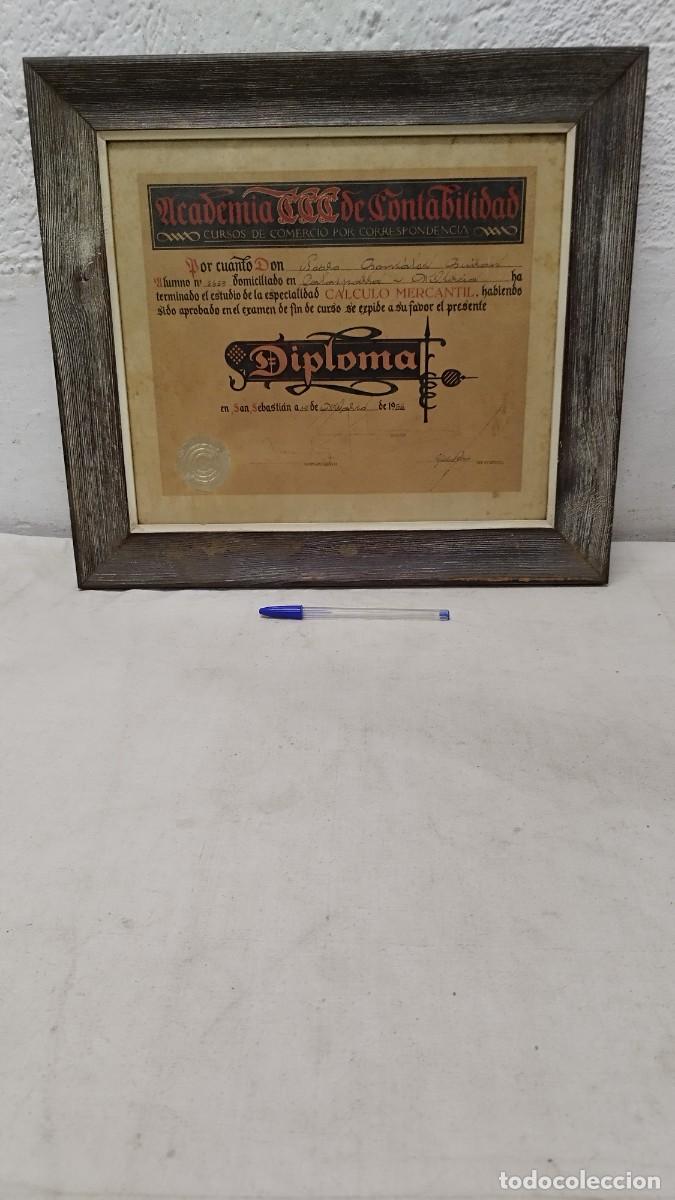 Coleccionismo: Antiguo diploma enmarcado, contabilidad a&ntilde;o 1957 calasparra murcia