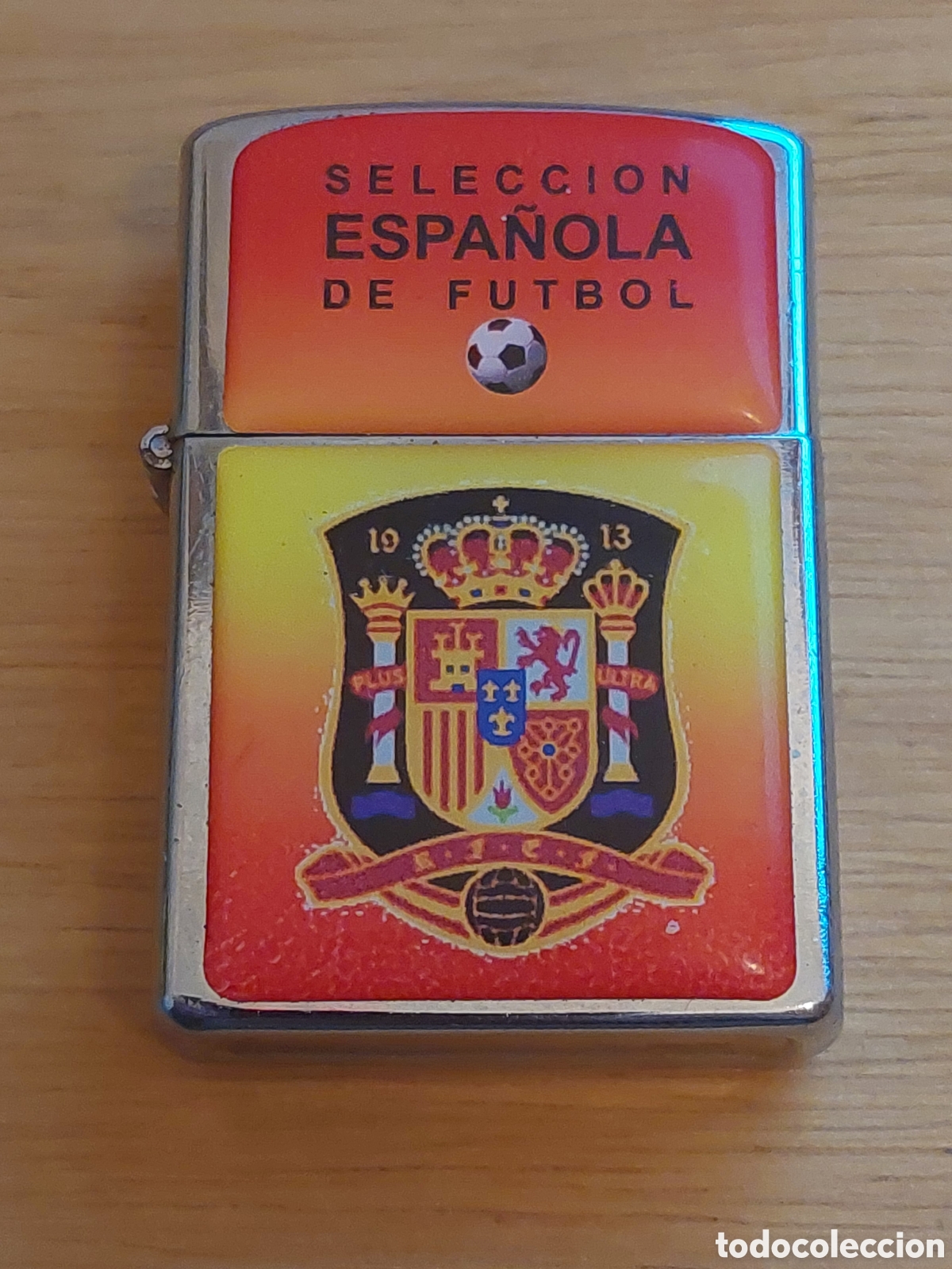 Coleccionismo: Mechero Selecci&oacute;n Espa&ntilde;ola de F&uacute;tbol tipo Zippo