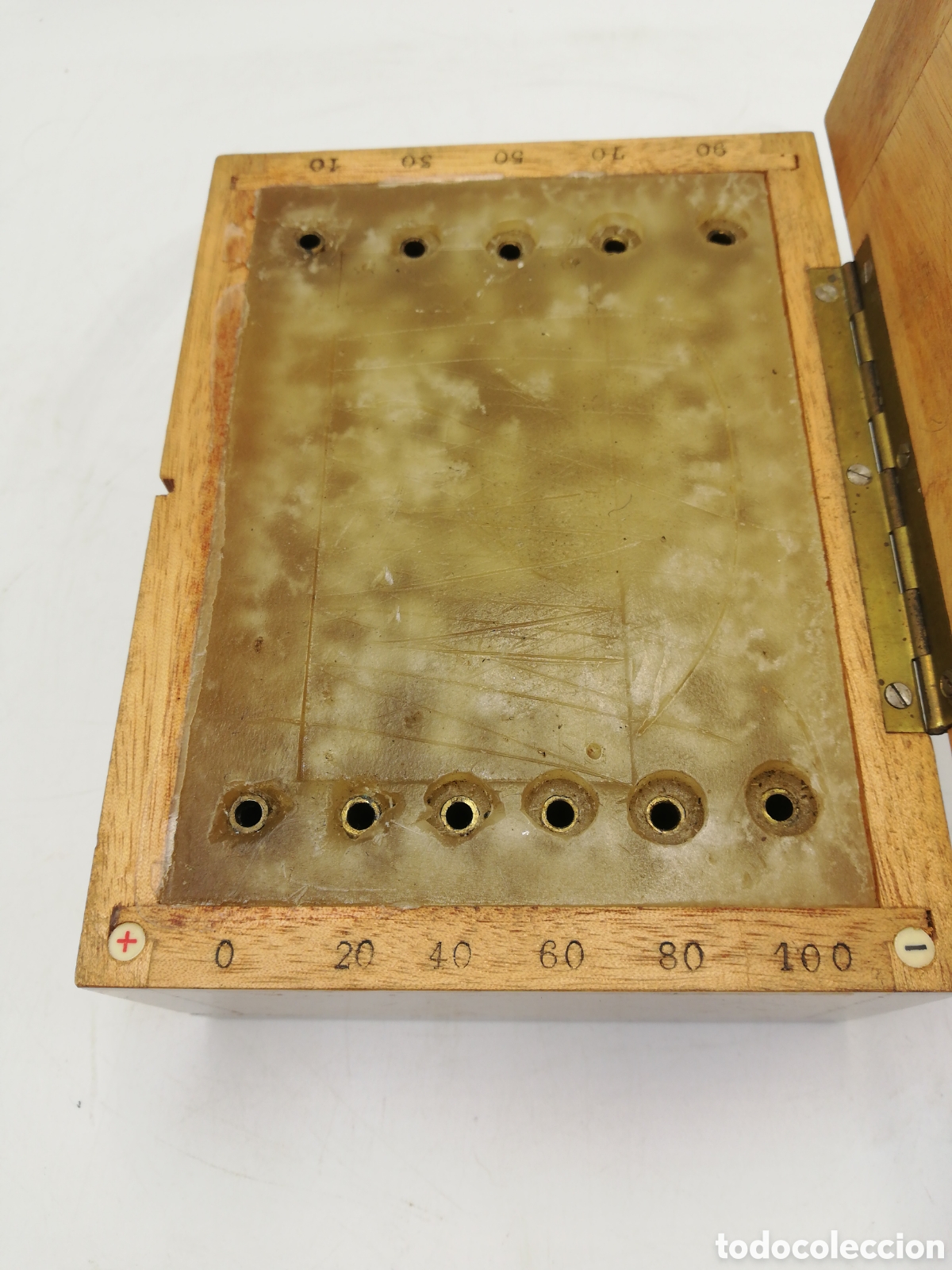 Coleccionismo: Bateria de Cera Caja de Madera. - Foto 3