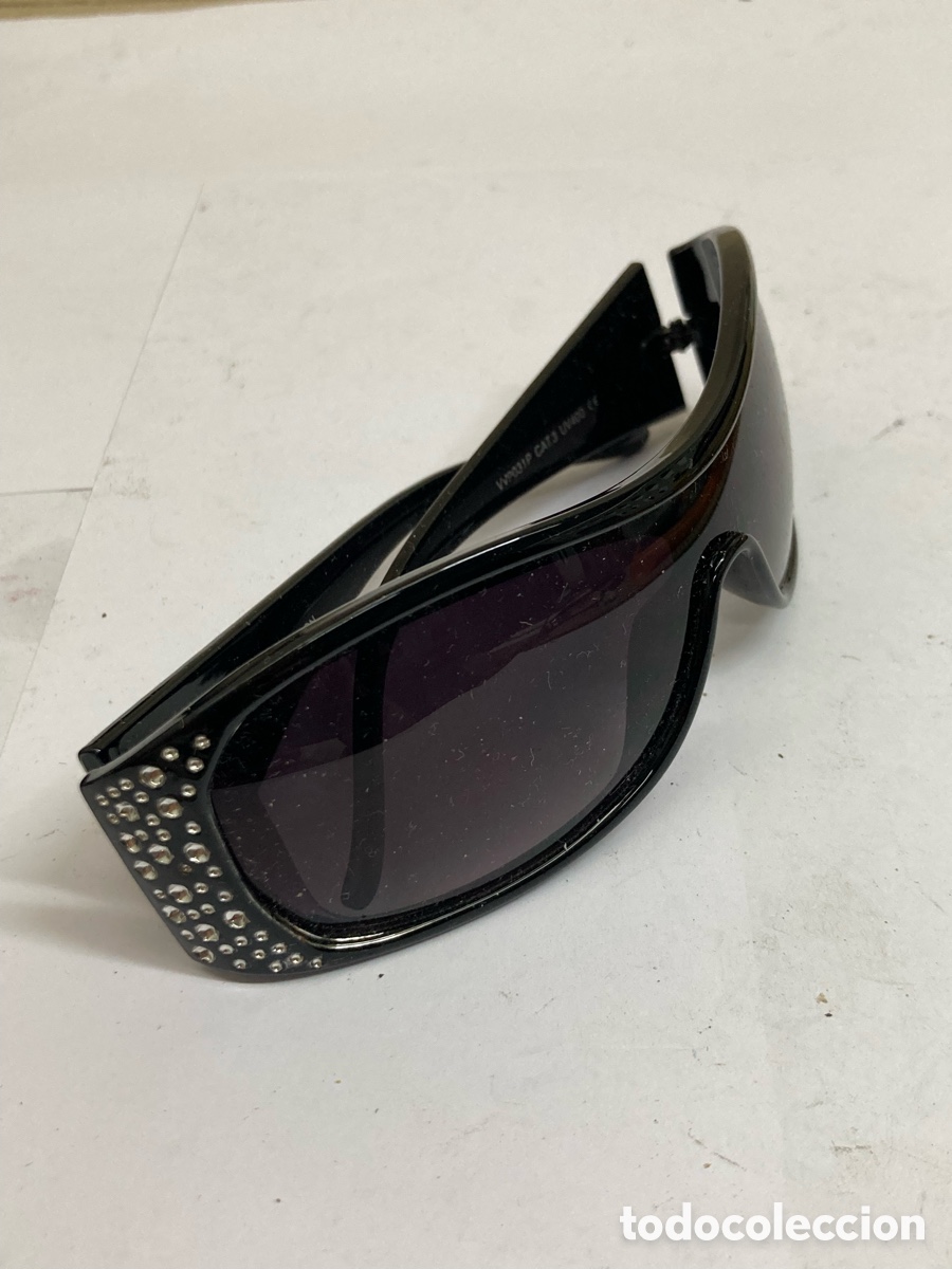 Coleccionismo: Gafas de sol D&C/XY1 - Foto 1