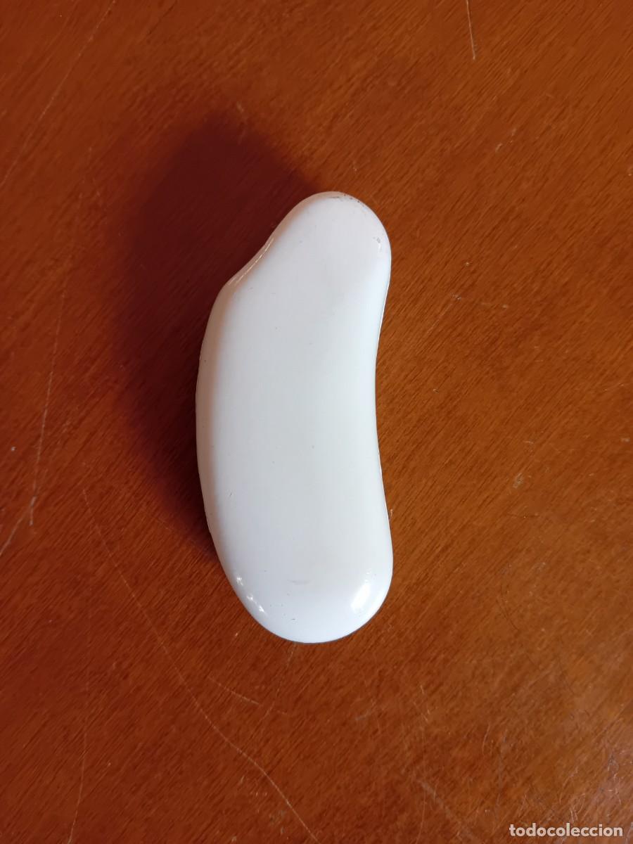 Coleccionismo: El honor es mi divisa ,funda para mechero - Foto 2