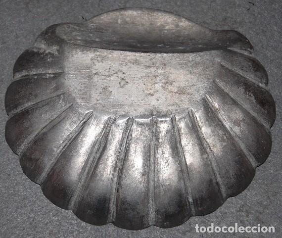 Coleccionismo: ANTIGUA CONCHA DE ALUMINIO - Foto 2