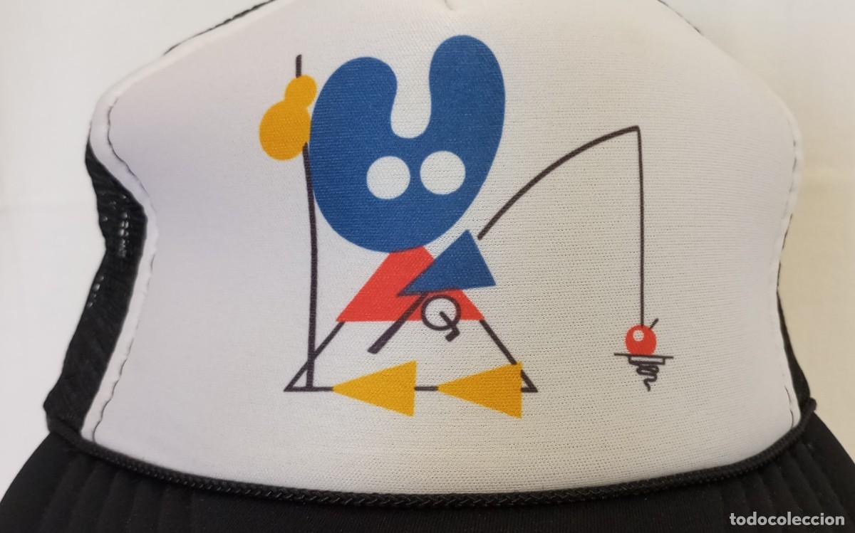 Coleccionismo: Gorra tipo b&eacute;isbol. Dibujo estampado de Miro. - Foto 2