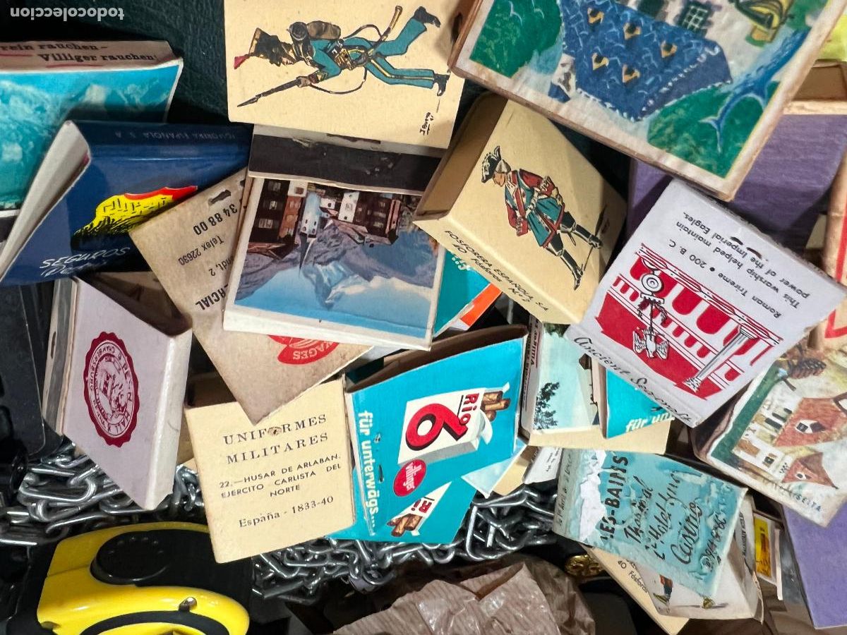 Coleccionismo: LOTE DE ANTIGUAS CAJAS DE CERILLA - Foto 4
