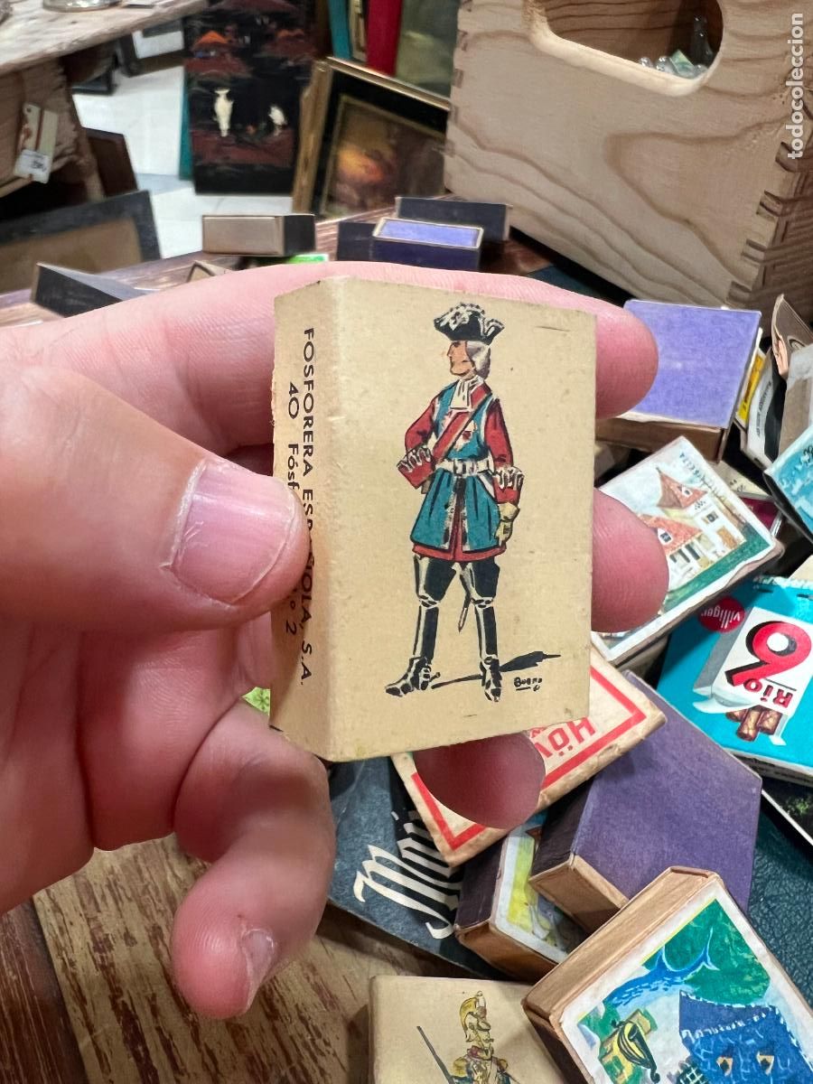 Coleccionismo: LOTE DE ANTIGUAS CAJAS DE CERILLA - Foto 14