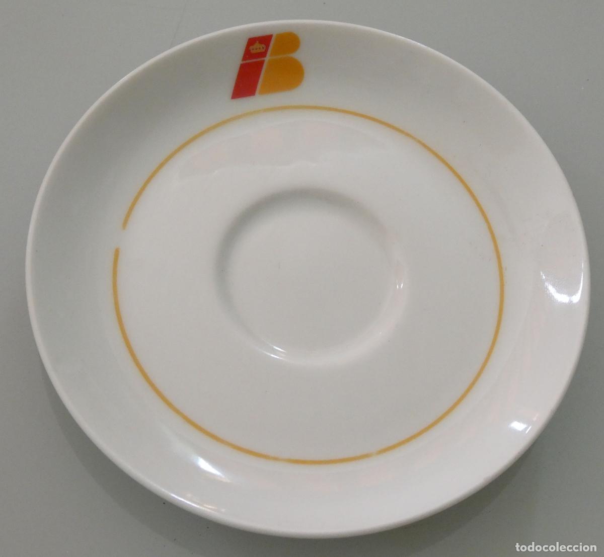 Collezionismo: PLATO PLATILLO DE CAF&Eacute; DE CER&Aacute;MICA. AVIONES AEROL&Iacute;NEAS IBERIA. 13CM 130GR