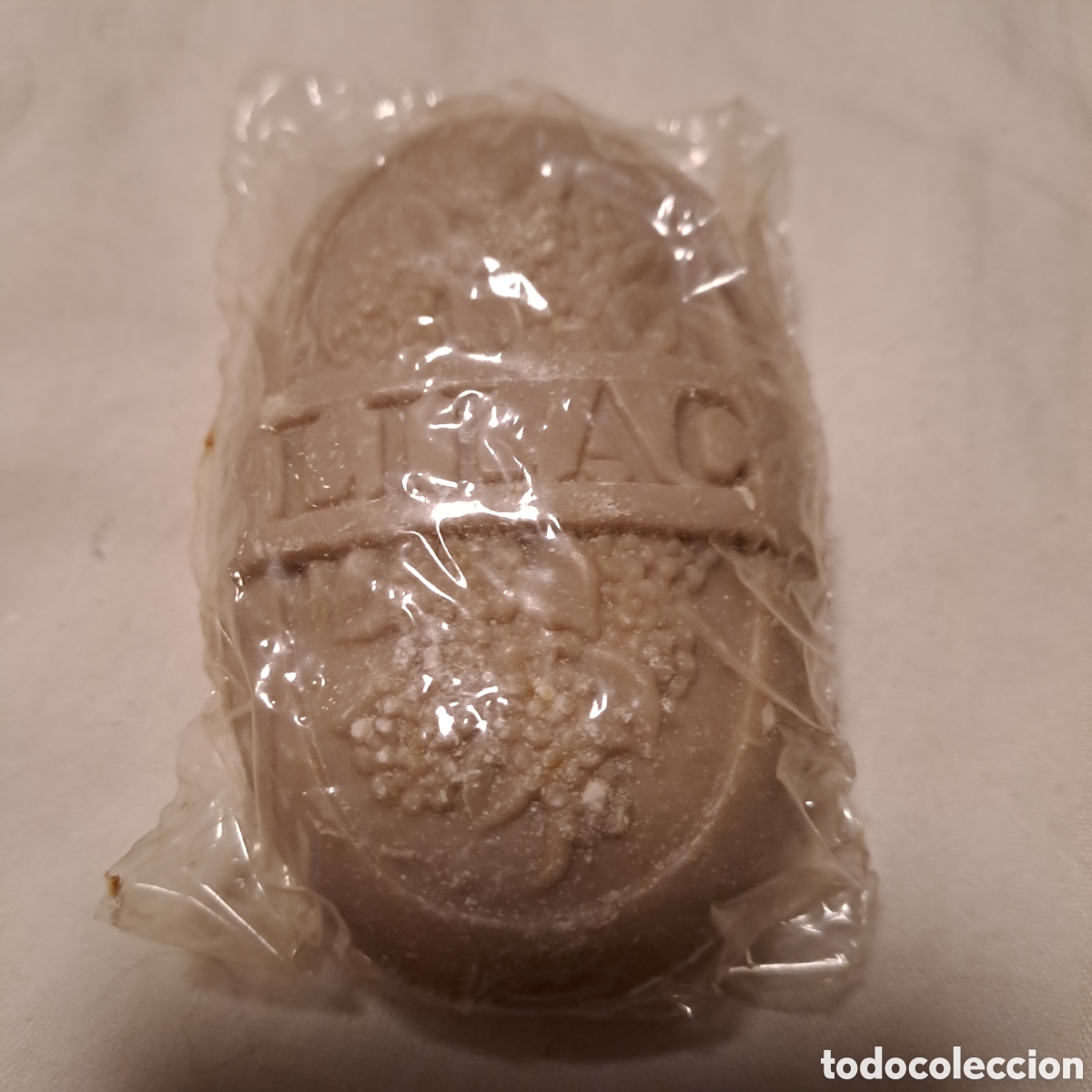 Coleccionismo: Lote de 7 jabones de Avon - Foto 3