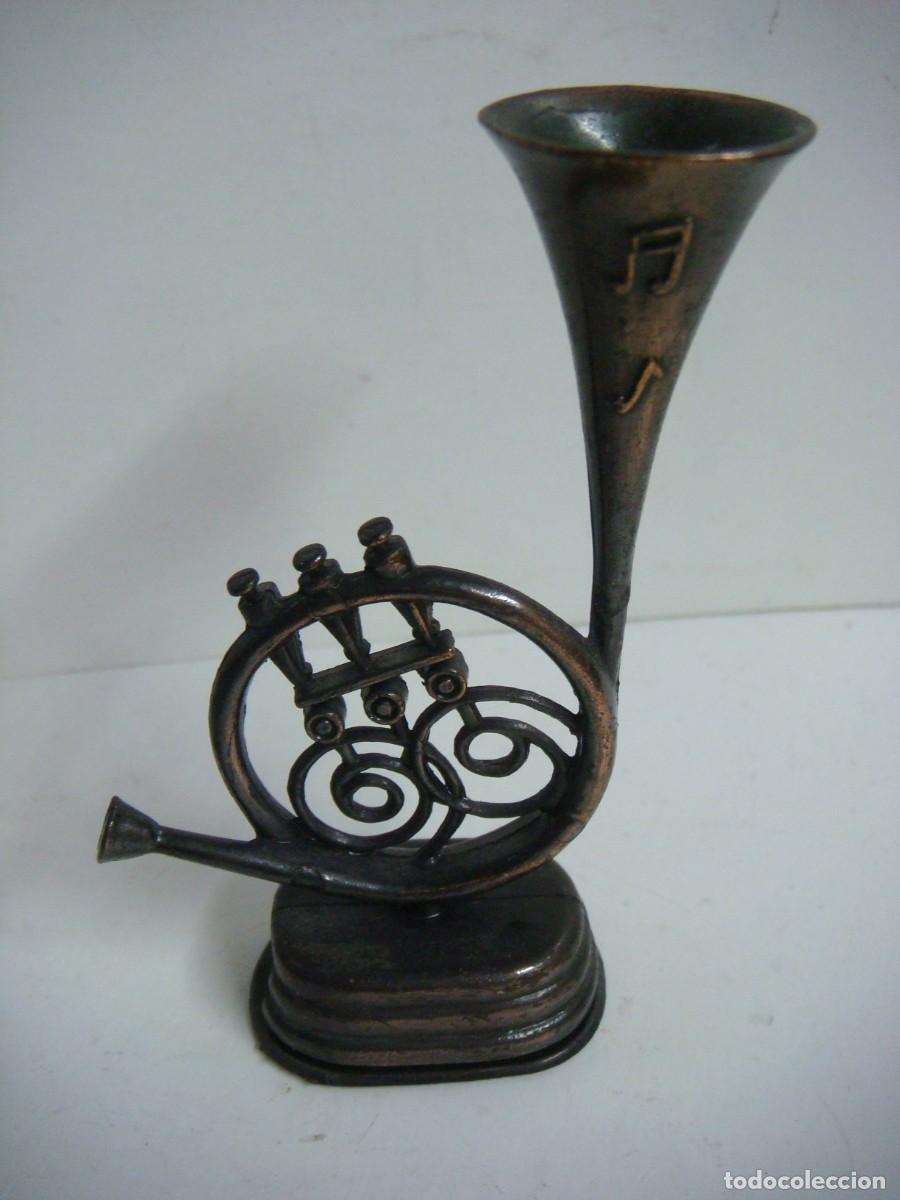 Coleccionismo: SACAPUNTAS FIGURA DE UN INSTRUMENTO MUSICAL-CAJ B-N&ordm;-120