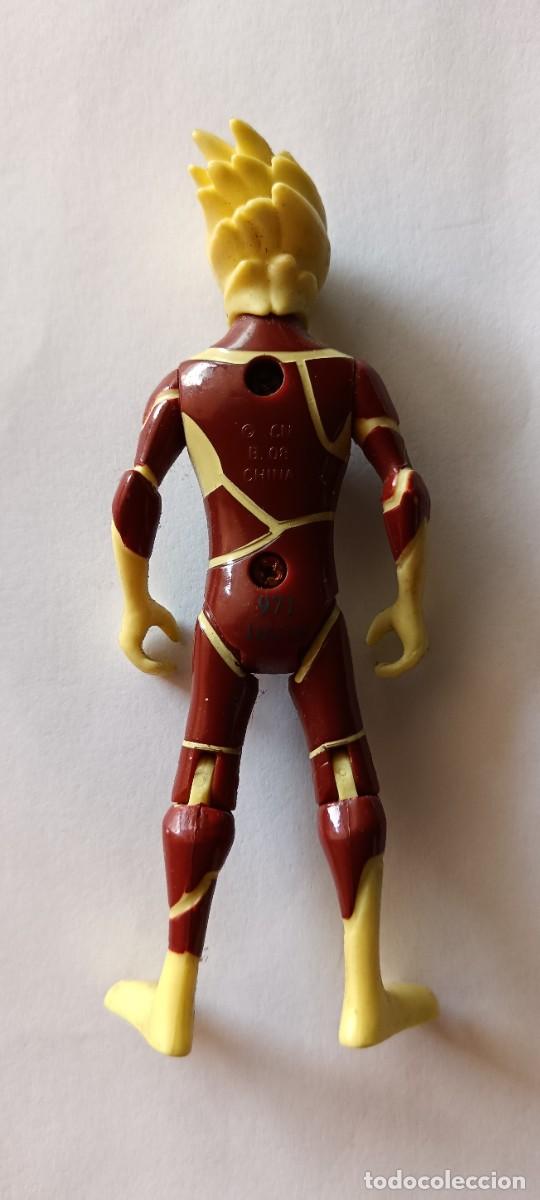 Coleccionismo: mu&ntilde;eco-figura-Ben 10 - Foto 2
