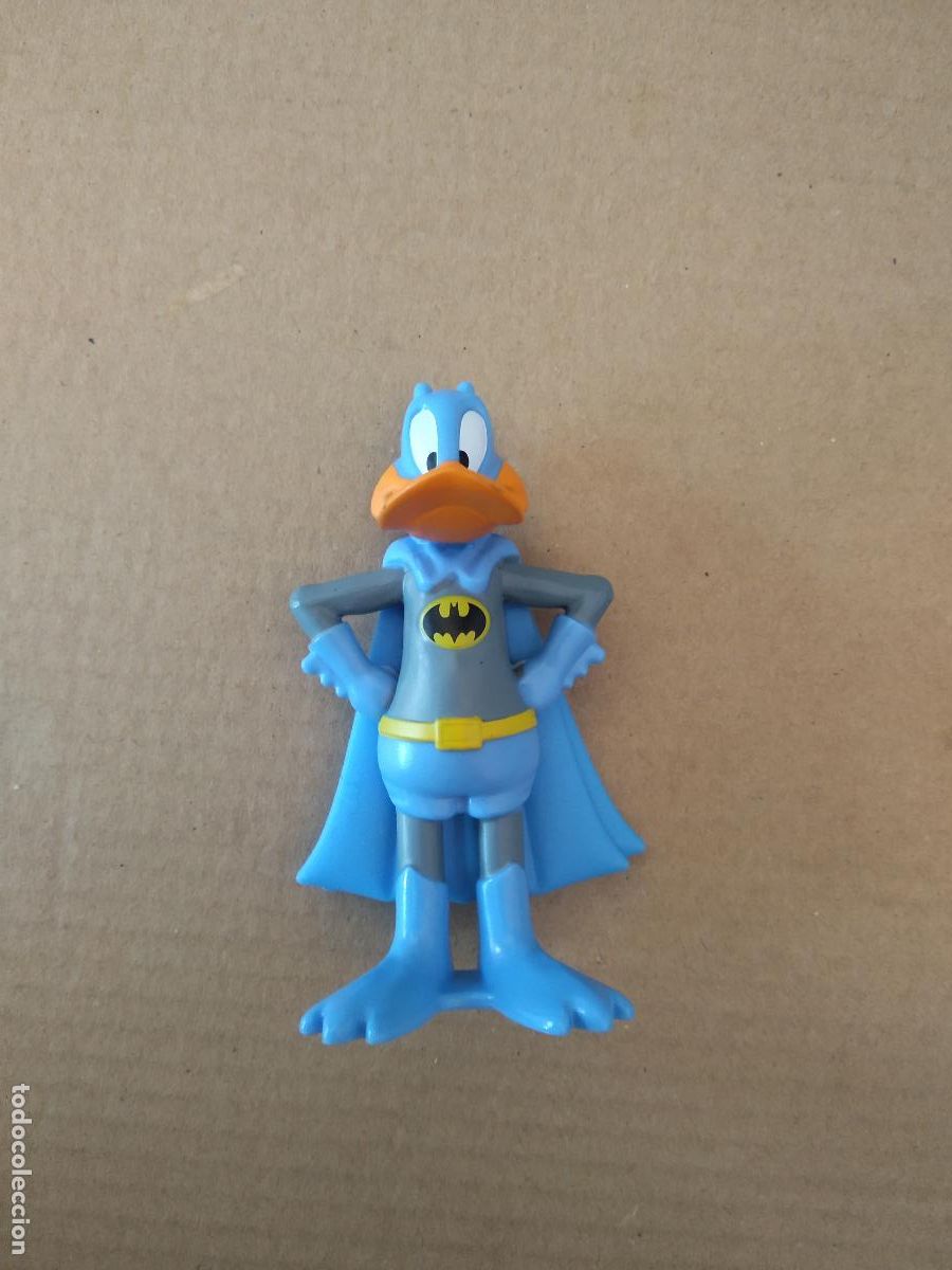 Coleccionismo: FIGURA DE JUGUETE PARECE UN PATO BATMAN MIDE 9,5CM X 5CM