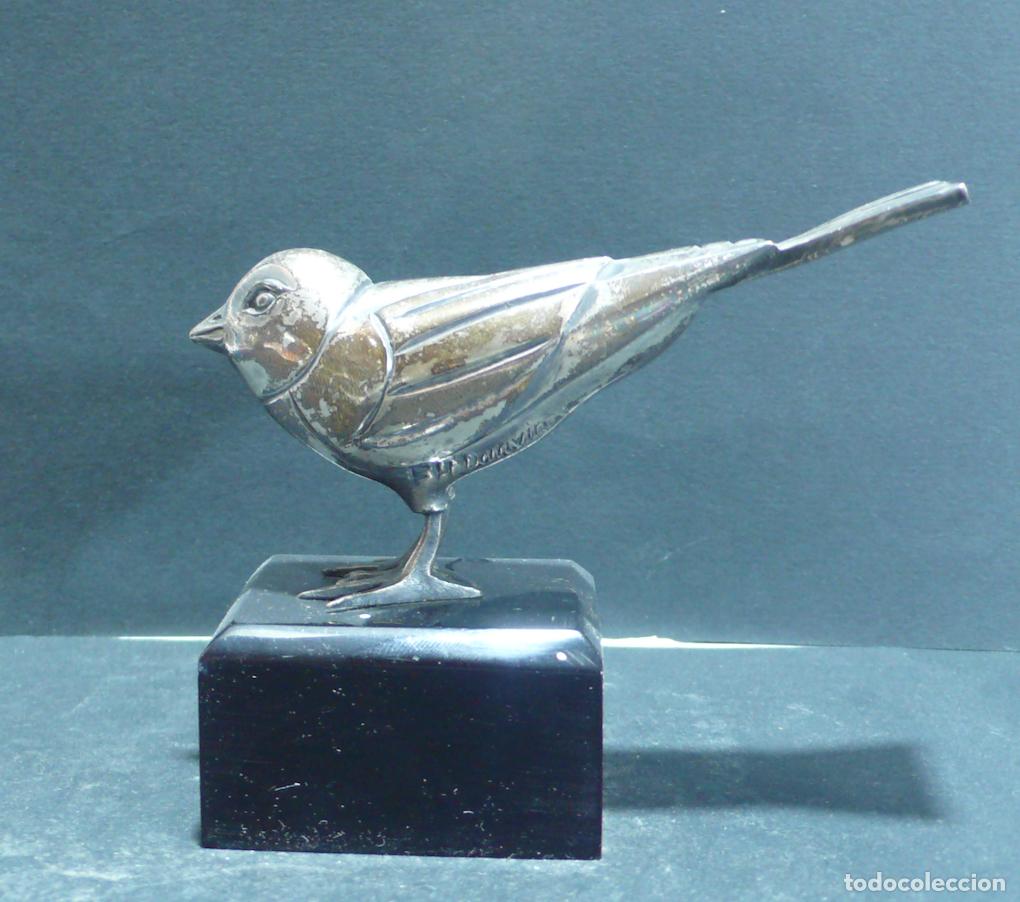 Coleccionismo: PEQUE&Ntilde;O PAJARO EN METAL - Foto 1
