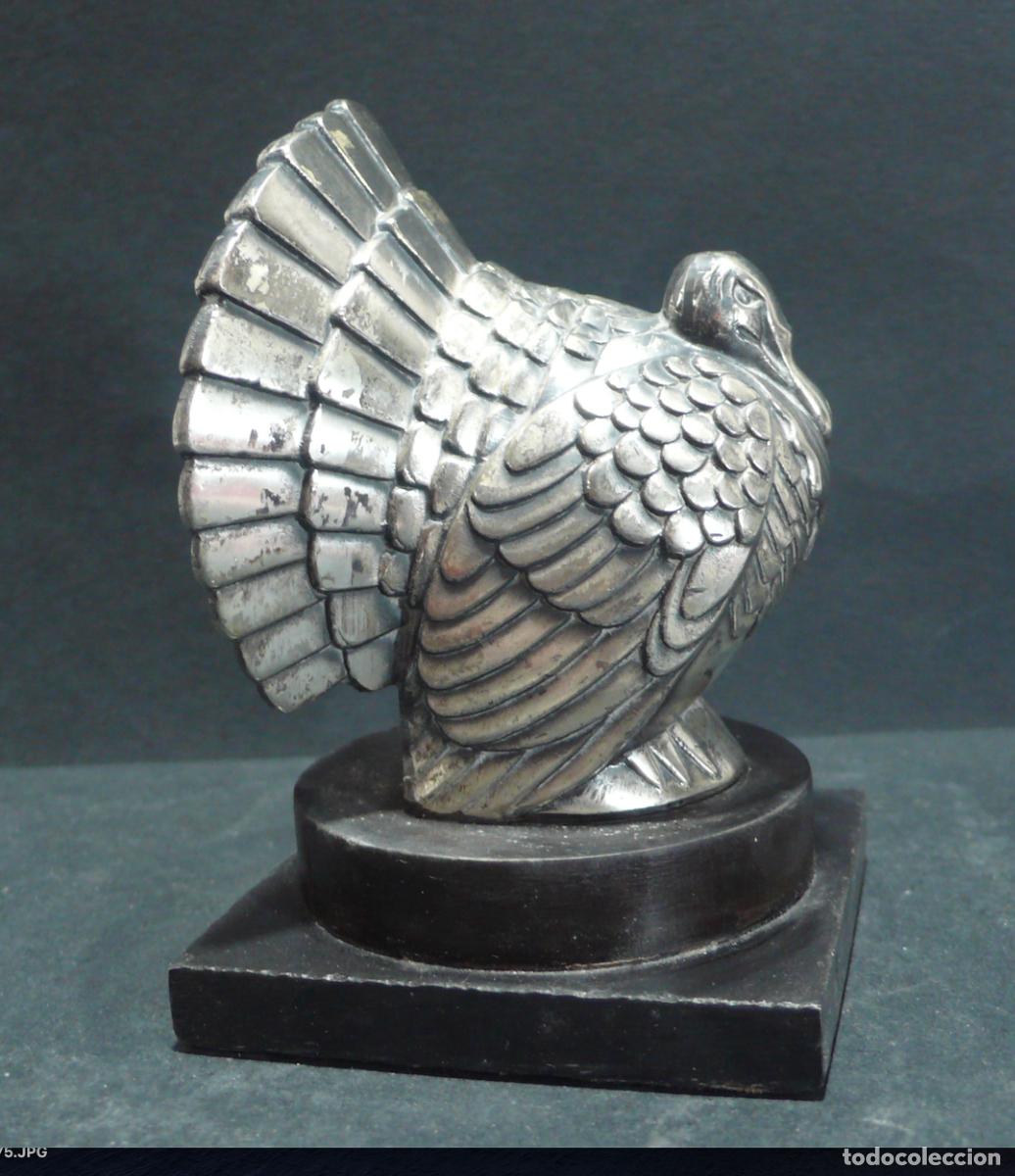 Coleccionismo: PEQUE&Ntilde;O PAVO EN METAL - Foto 1