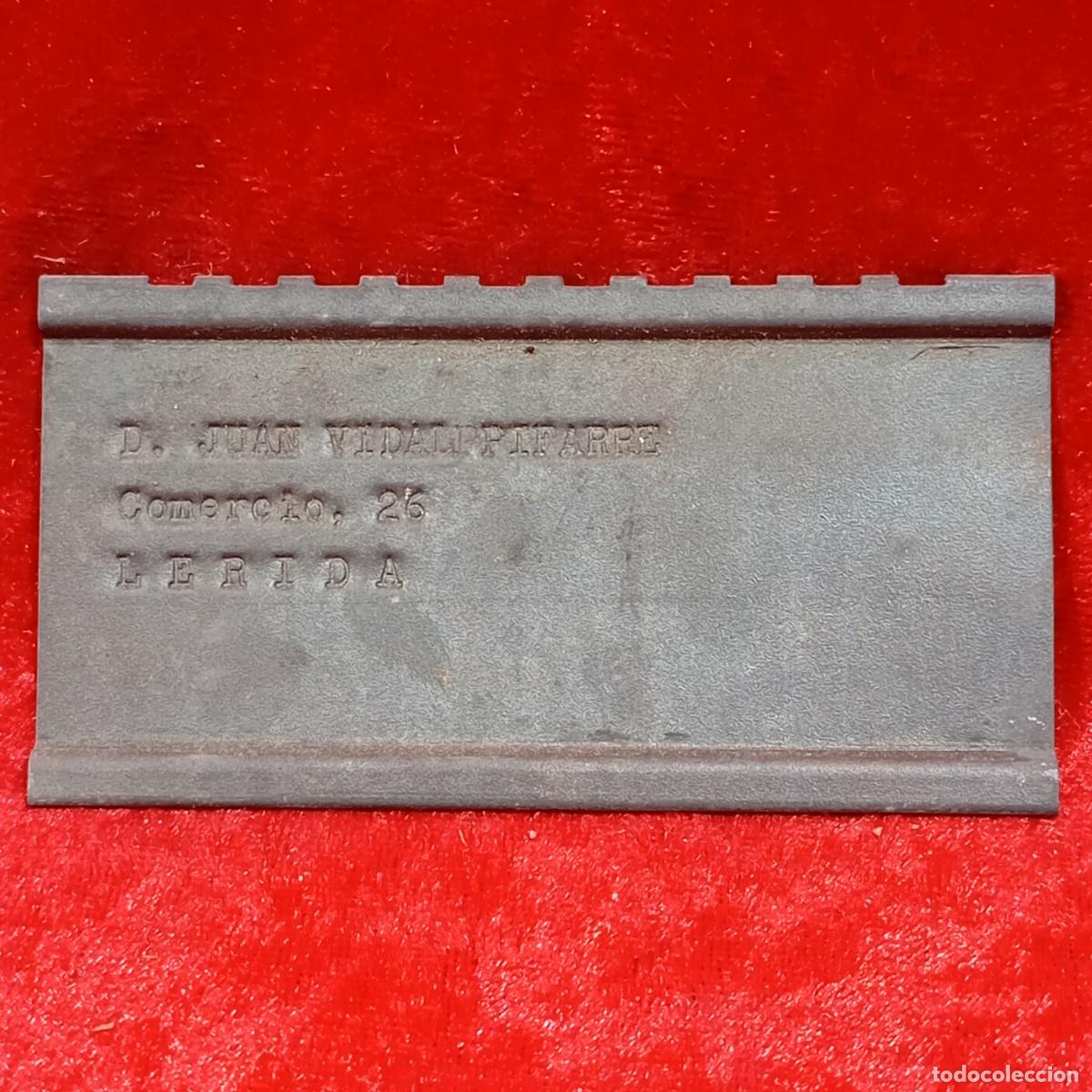 Sammeln: PLACA CON NOMBRE DE ESTABLECIMIENTO COMERCIAL - LERIDA - A&Ntilde;OS 50-60 - RARA / 187