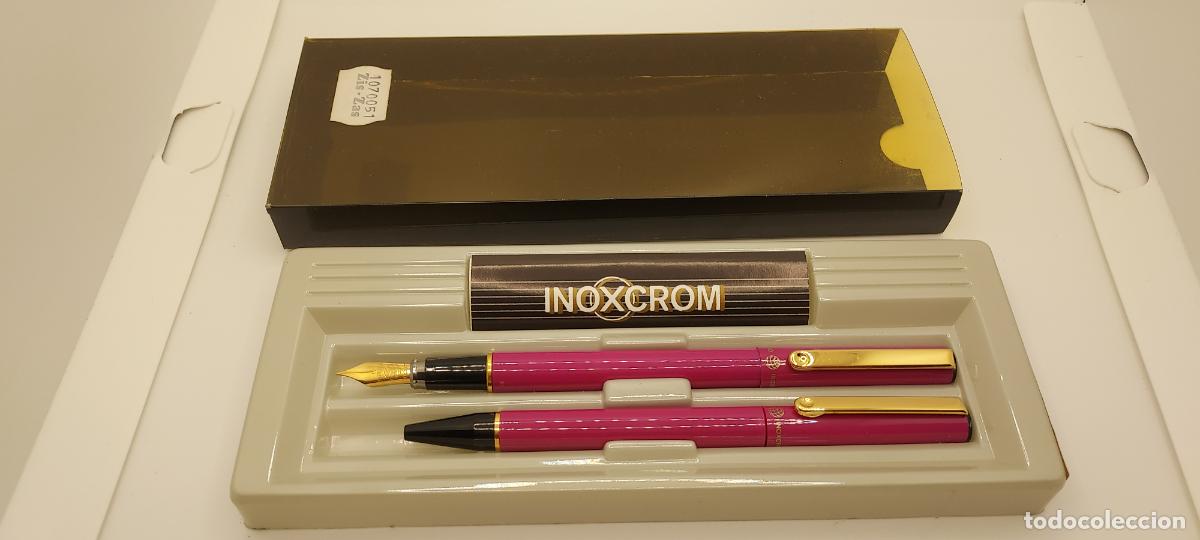 Collectionnisme: JUEGO DE PLUMA Y BOLIGRAFO, INOXCROM OXFORD, FUCSIA, SIN USAR