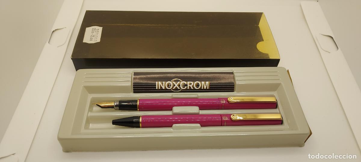 Collezionismo: JUEGO DE PLUMA Y BOLIGRAFO, INOXCROM OXFORD, FUCSIA, SIN USAR