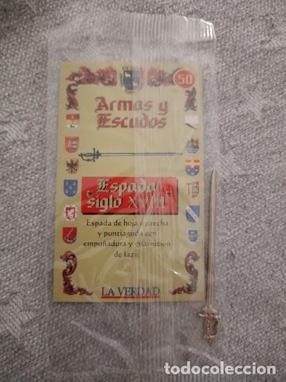 Coleccionismo: ARMAS Y ESCUDOS COLECCI&Oacute;N &rdquo;LA VERDAD&rdquo; - Foto 4