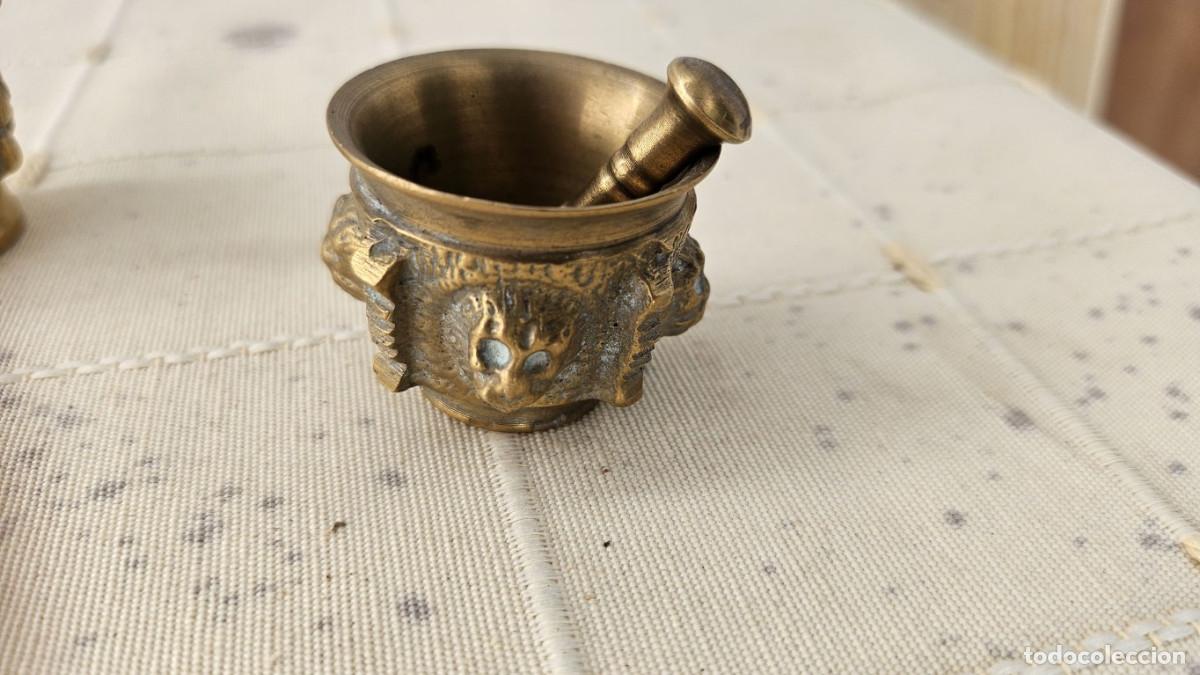 Coleccionismo: peque&ntilde;o morteto de bronce - Foto 2