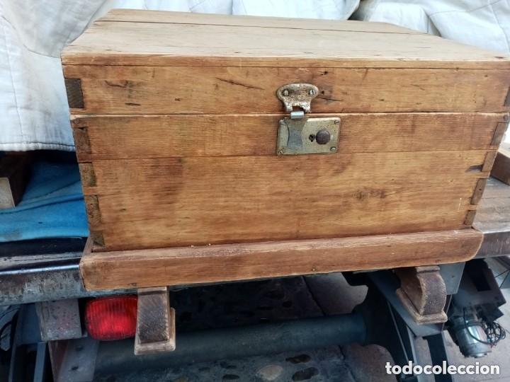 Coleccionismo: baul tapa suelta para restaurar - Foto 2