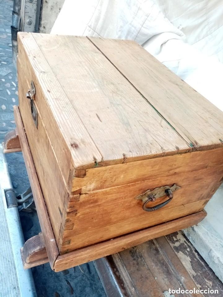 Coleccionismo: baul tapa suelta para restaurar - Foto 5