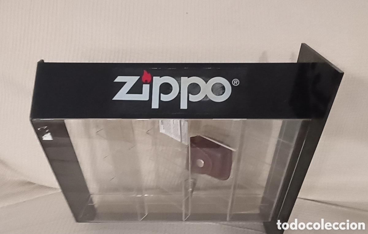 Coleccionismo: Expositor ZIPPO 16 ud - Foto 2