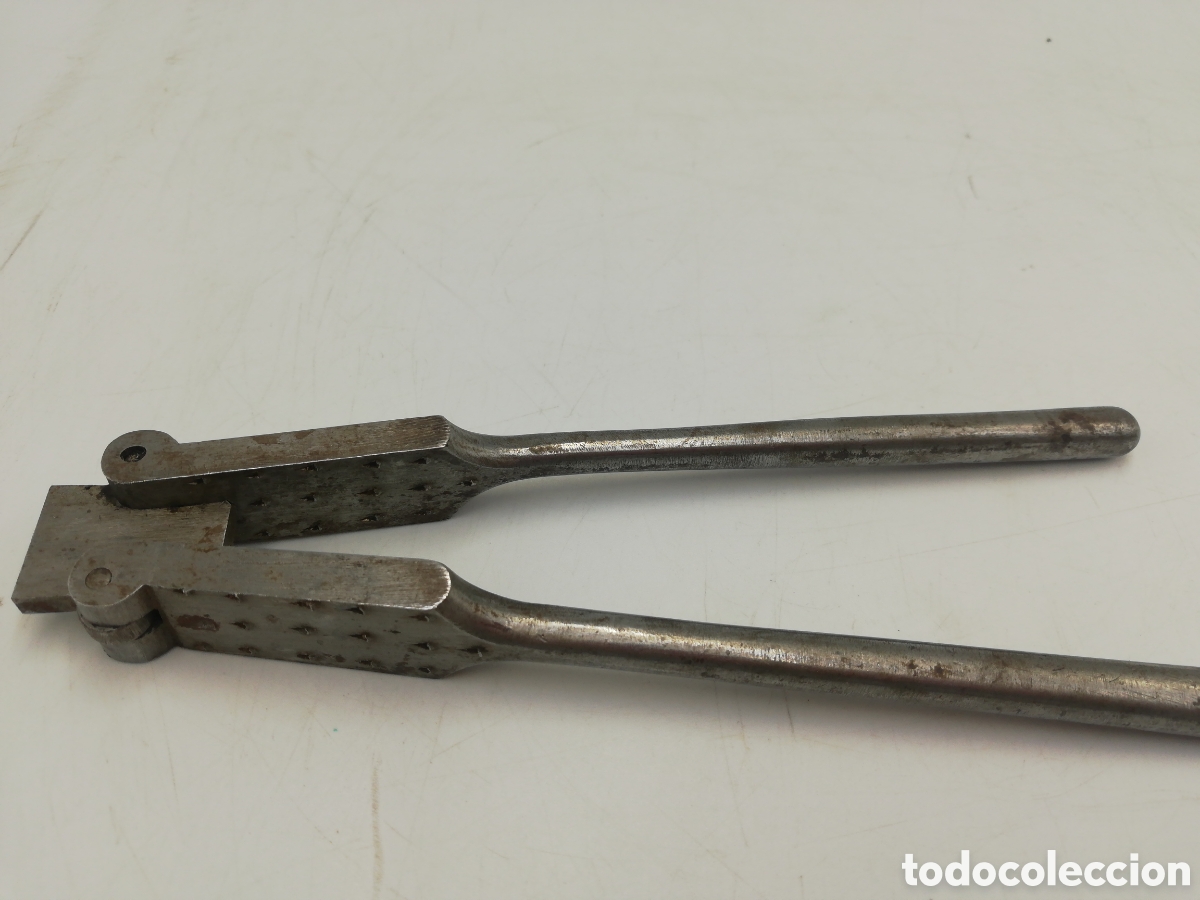 Coleccionismo: Antiguo Cascanueces de mano. - Foto 2