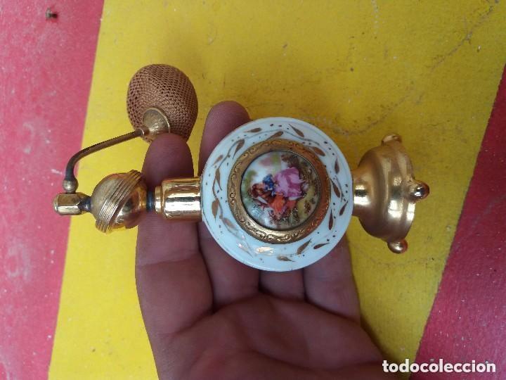 Coleccionismo: bote de perfume antiguo - Foto 1