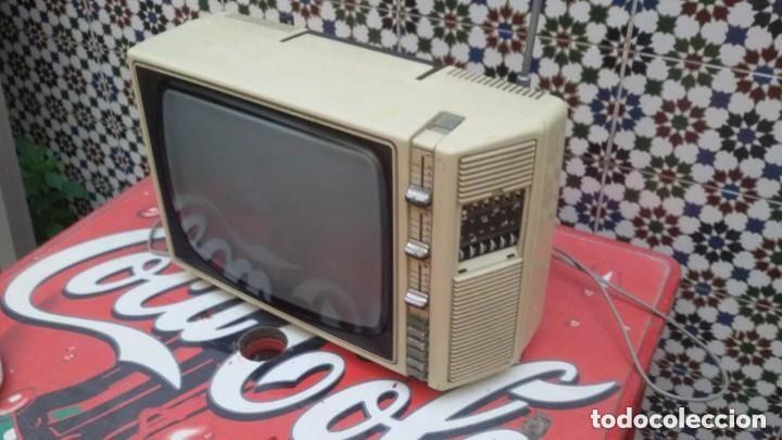 Coleccionismo: televisor antiguo, atiendo dudas - Foto 4