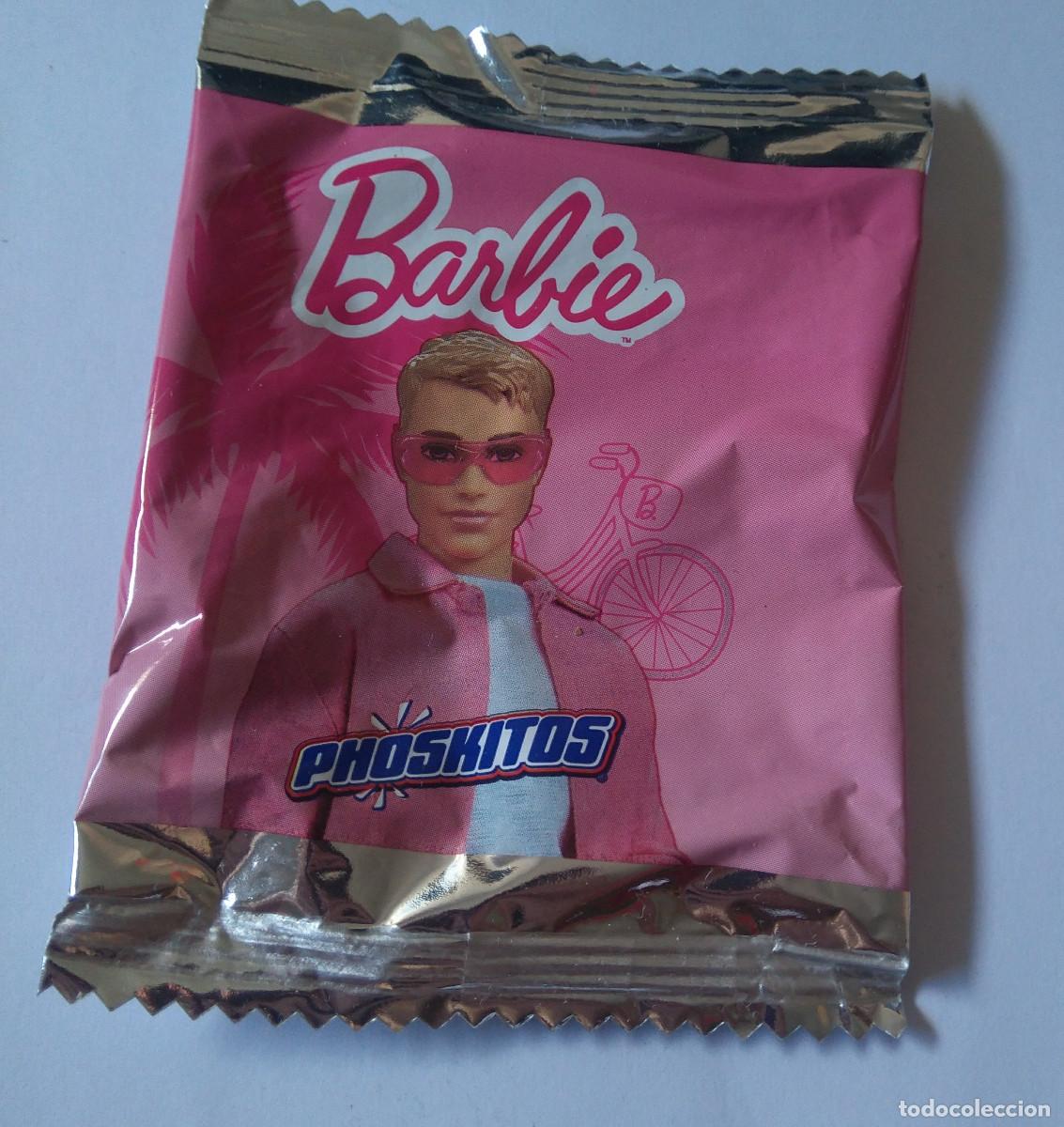 Coleccionismo: envoltorio vacio phoskitos barbie 2024 mattel licencia sin stickers