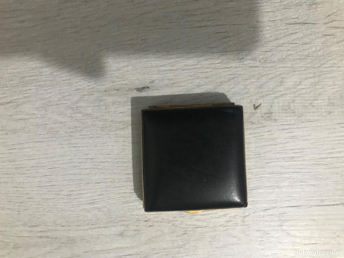 Coleccionismo: Caja con antiguo reloj - Foto 10
