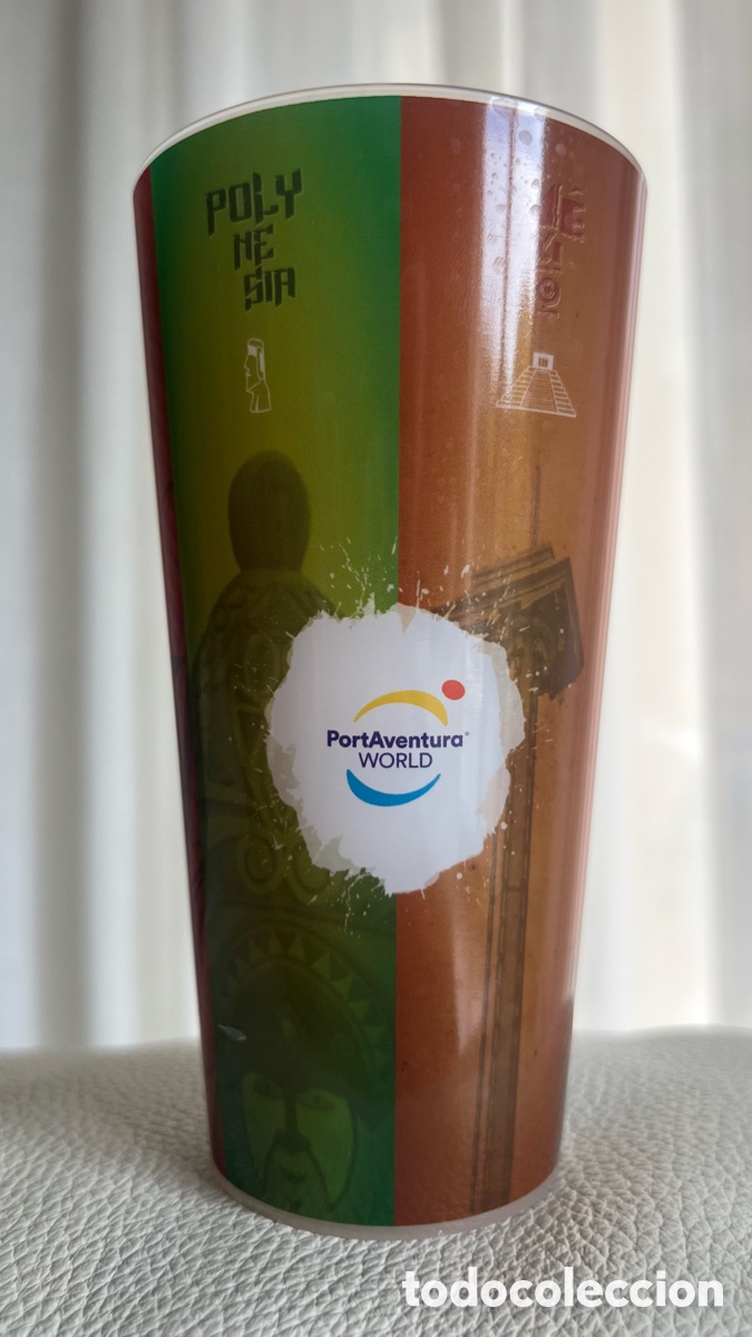 Collecting: VASO PORT AVENTURA WORLD TAMA&Ntilde;O PEQUE&Ntilde;O