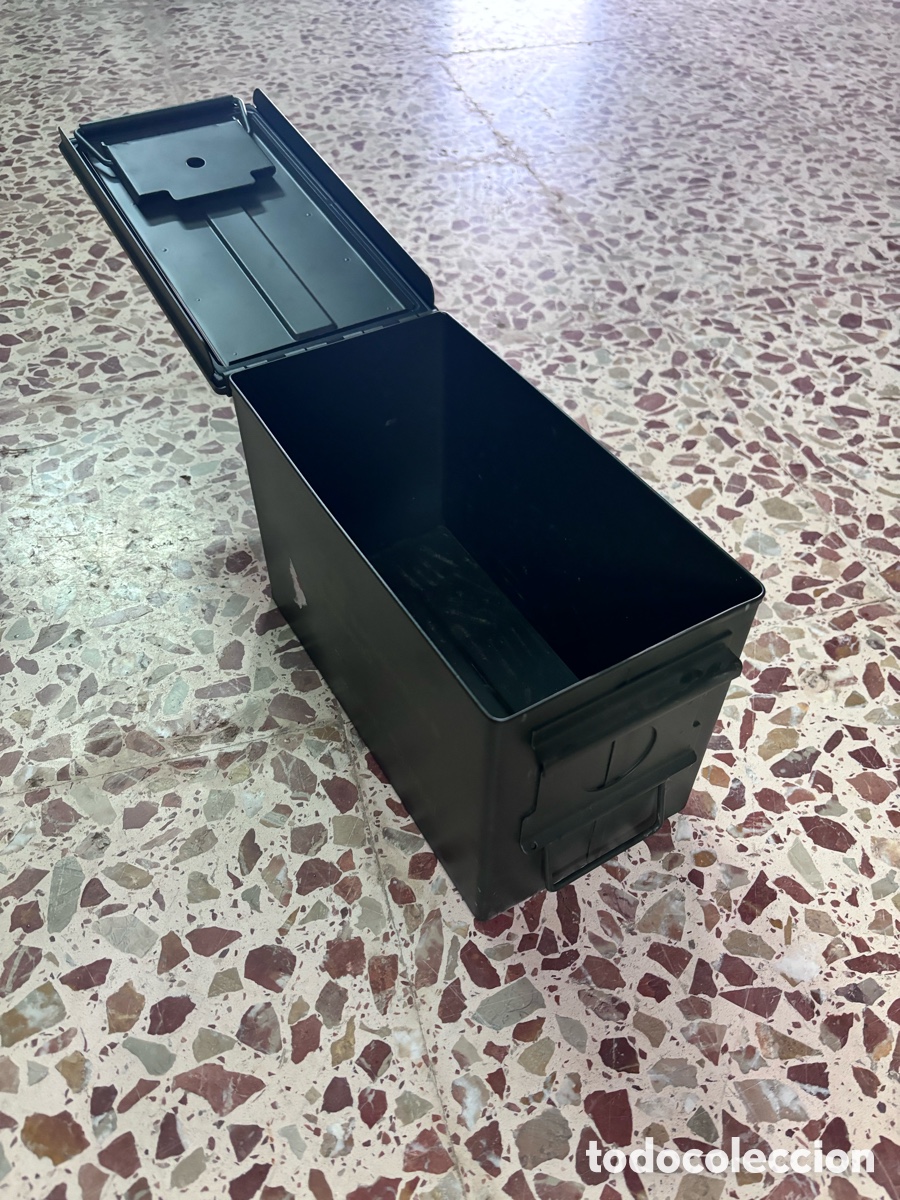 Coleccionismo: Caja metalica militar - Foto 2