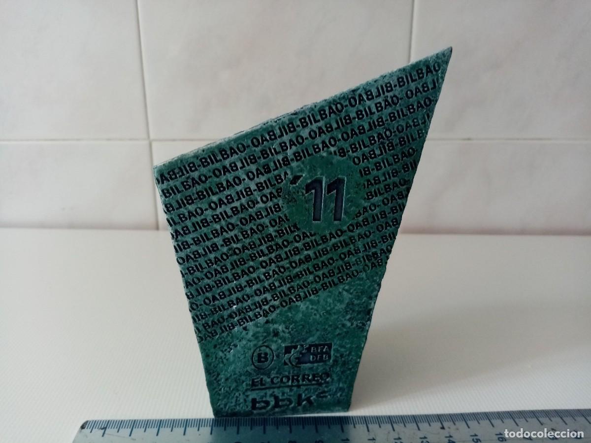 Coleccionismo: PISAPAPELES - PIEDRA FALSA - PUBLICIDAD BBK - EL CORREO - DIPUTACION - CERAMICA