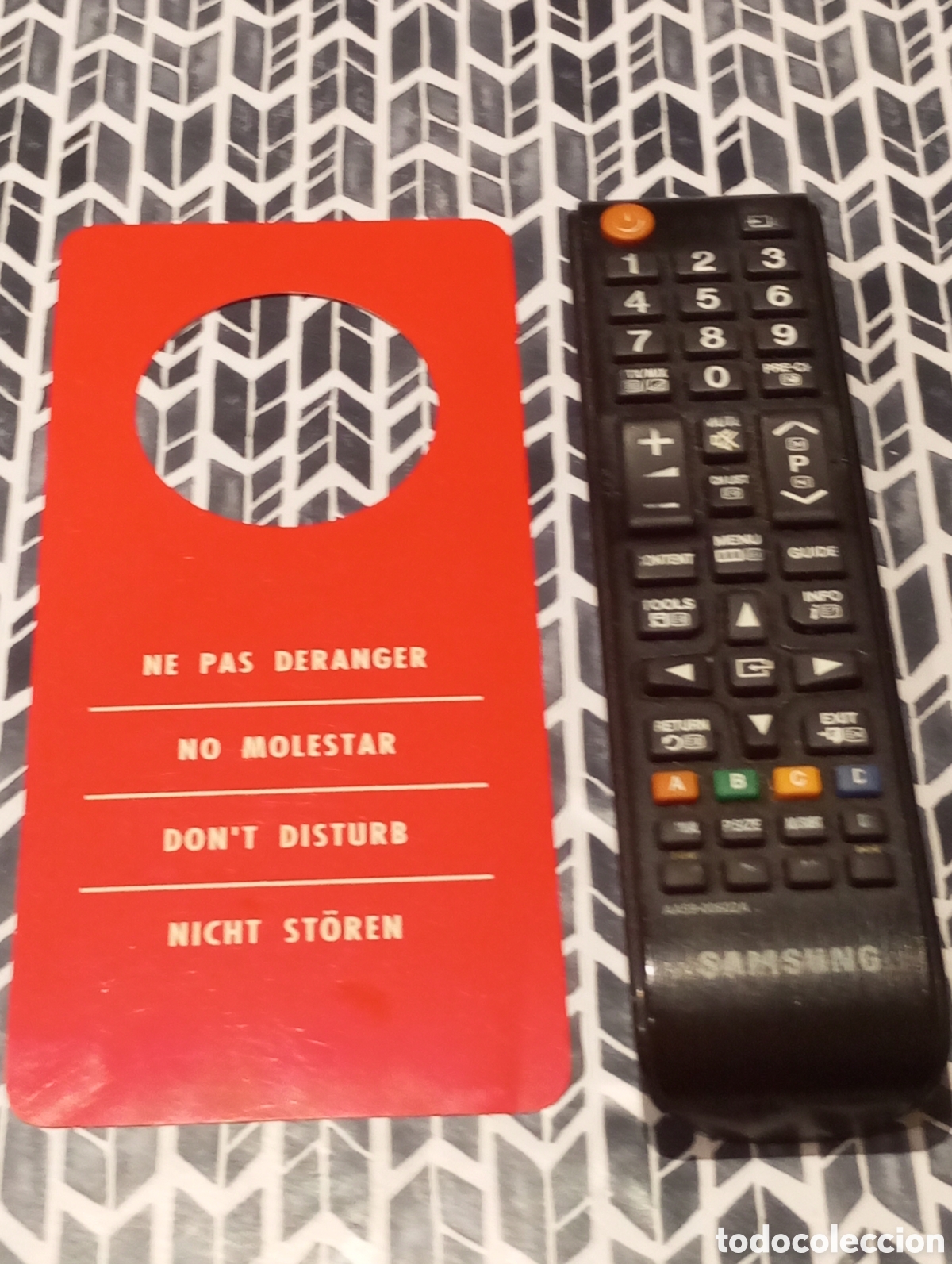 Coleccionismo: ETIQUETA TARJETA CARTEL HOTEL - NO MOLESTAR, DO NOT DISTURB